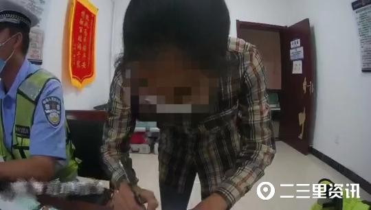 为找宠物猫女司机高速应急车道任性掉头逆行